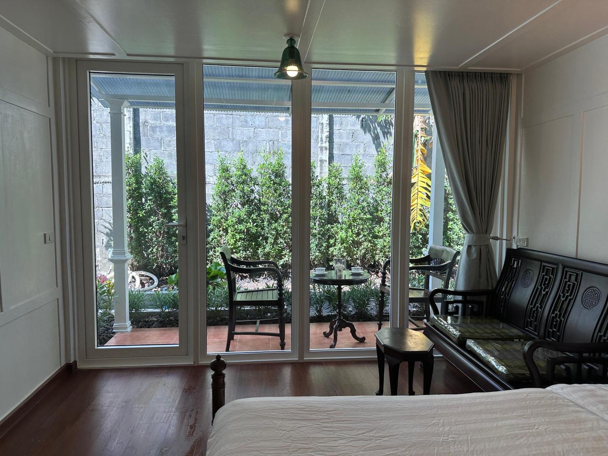 Baan Debtida Hotel Банкок Екстериор снимка